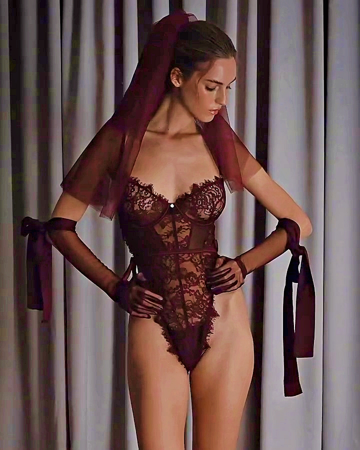 Emily Feld