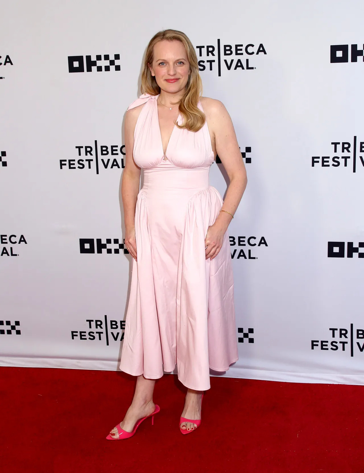 Elisabeth Moss Elisabeth Moss