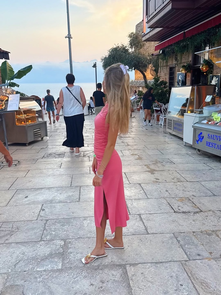 Zoey Bujak
