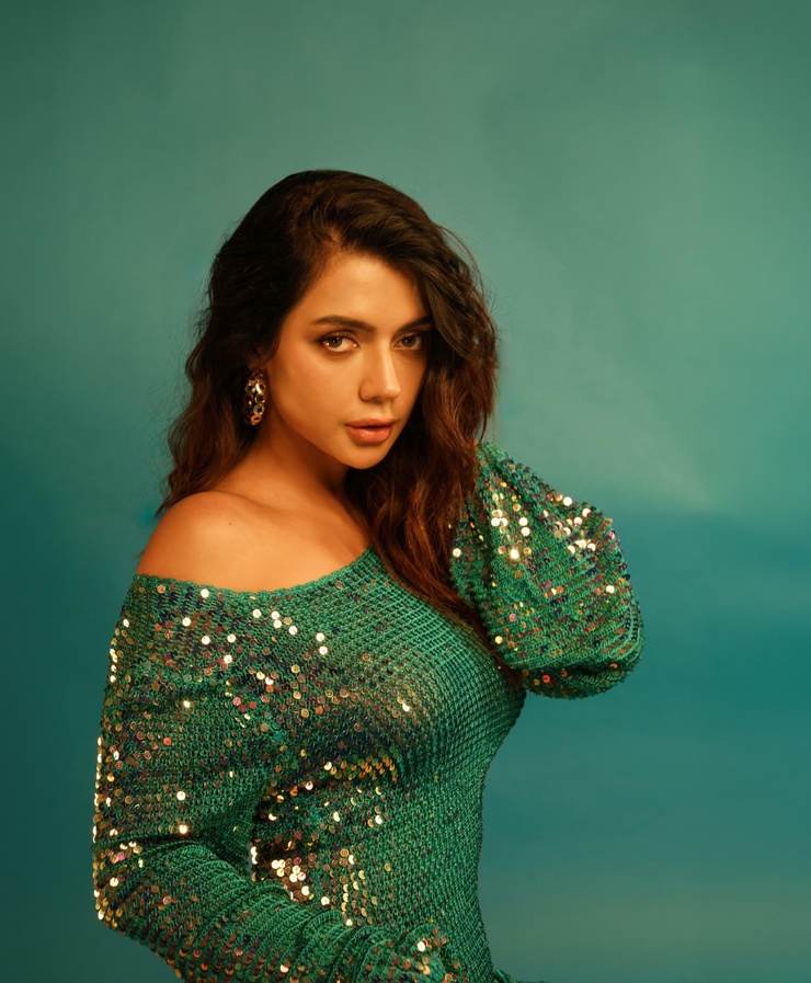 Ruhi Singh