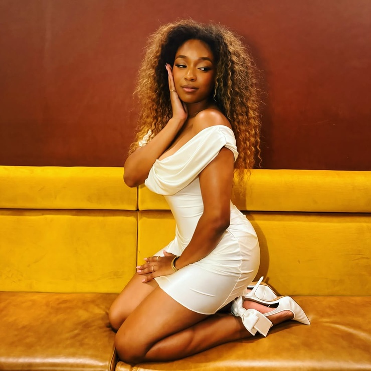 Simone Joy Jones