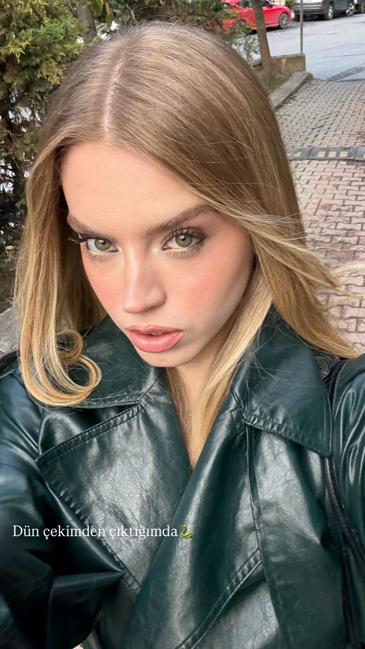 Esil Kaya