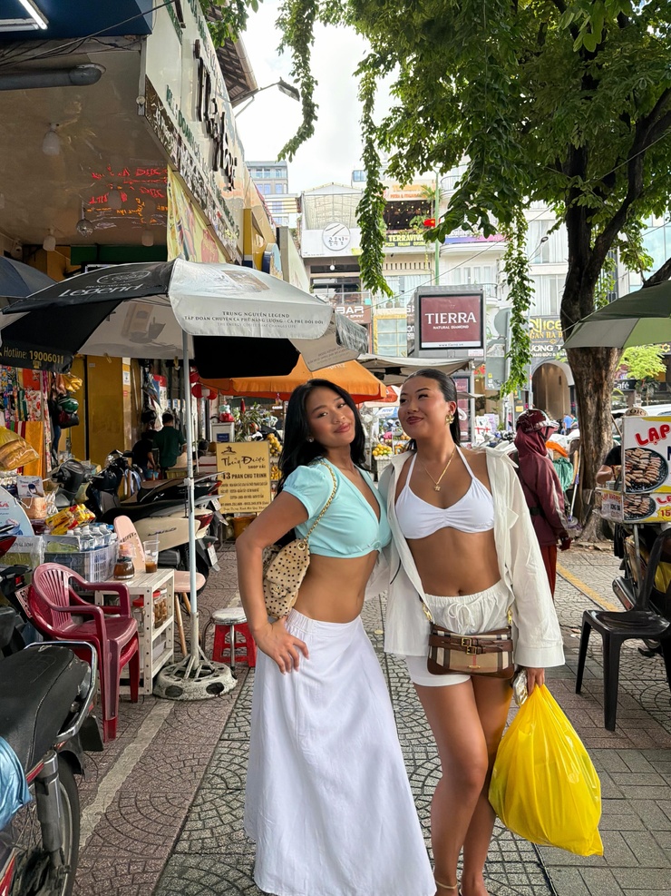 Sunisa Lee