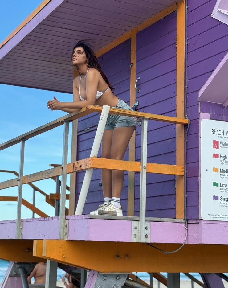 Ruhi Singh Ruhi Singh