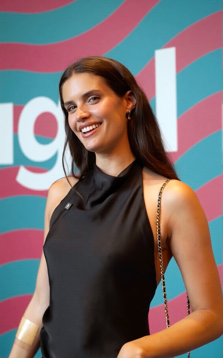 Sara Sampaio Sara Sampaio