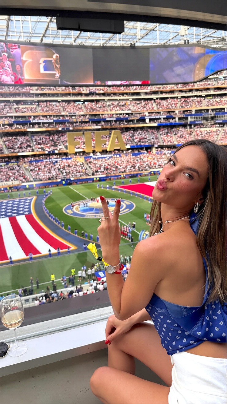 Alessandra Ambrosio Alessandra Ambrosio