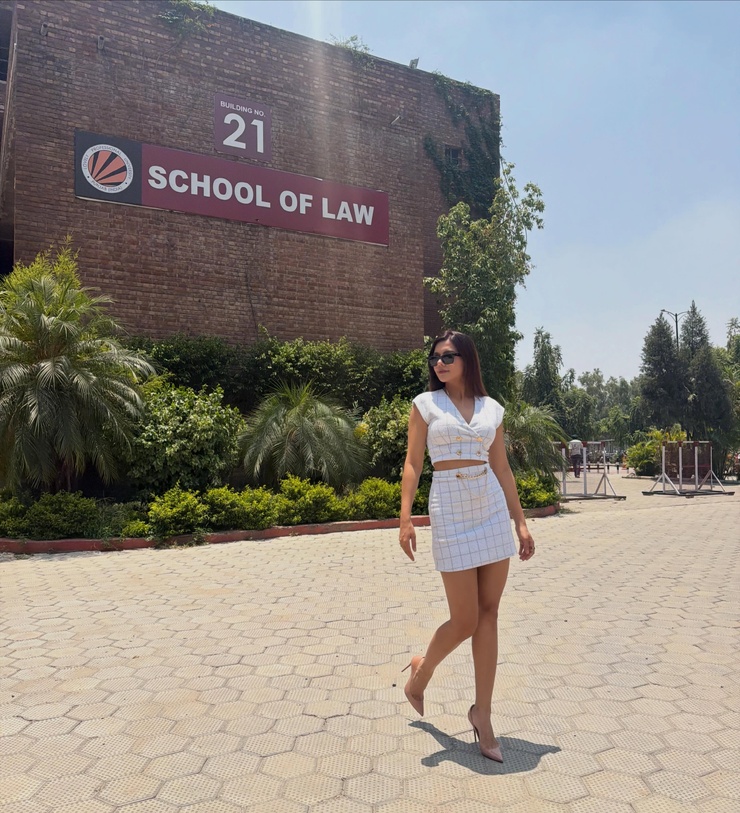 Ruhi Singh Ruhi Singh