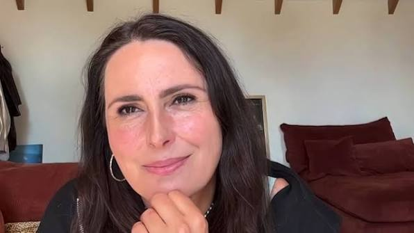 Sharon den Adel