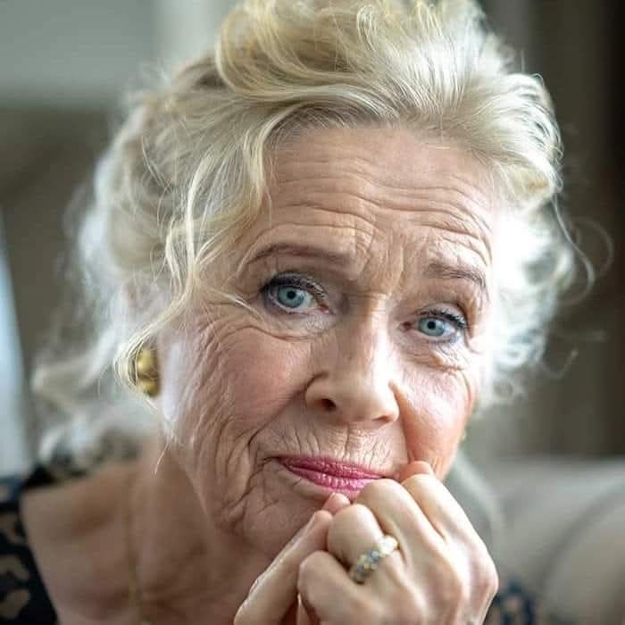 Liv Ullmann