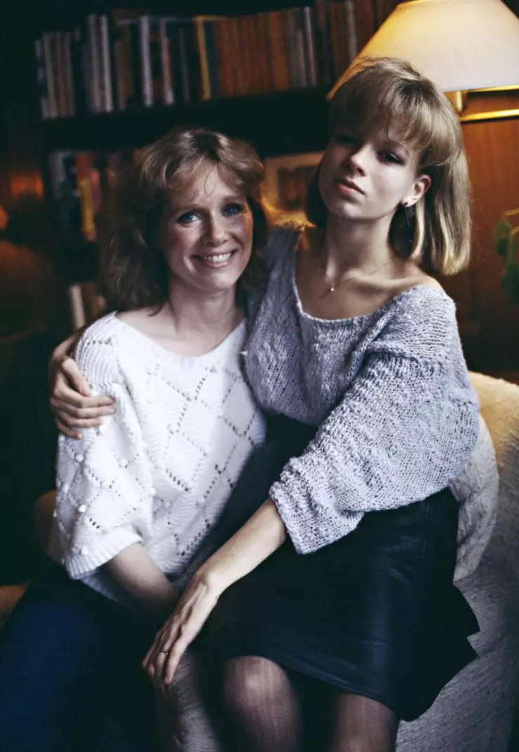 Liv Ullmann