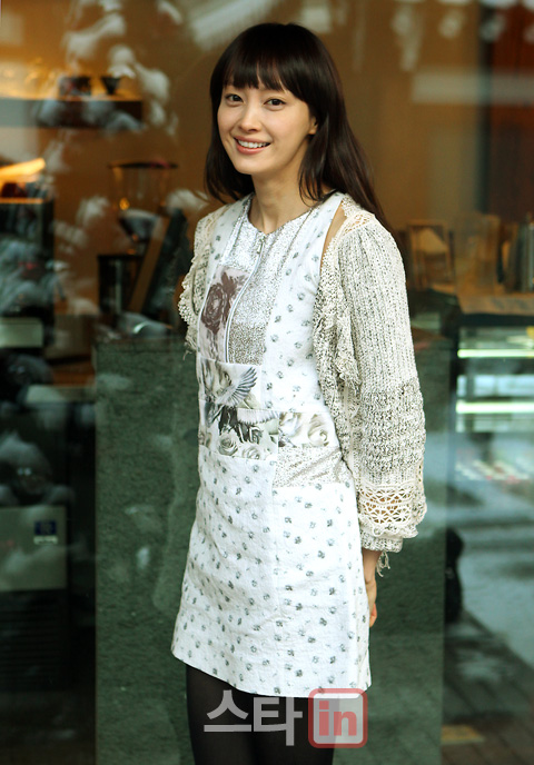 Na-yeong Lee