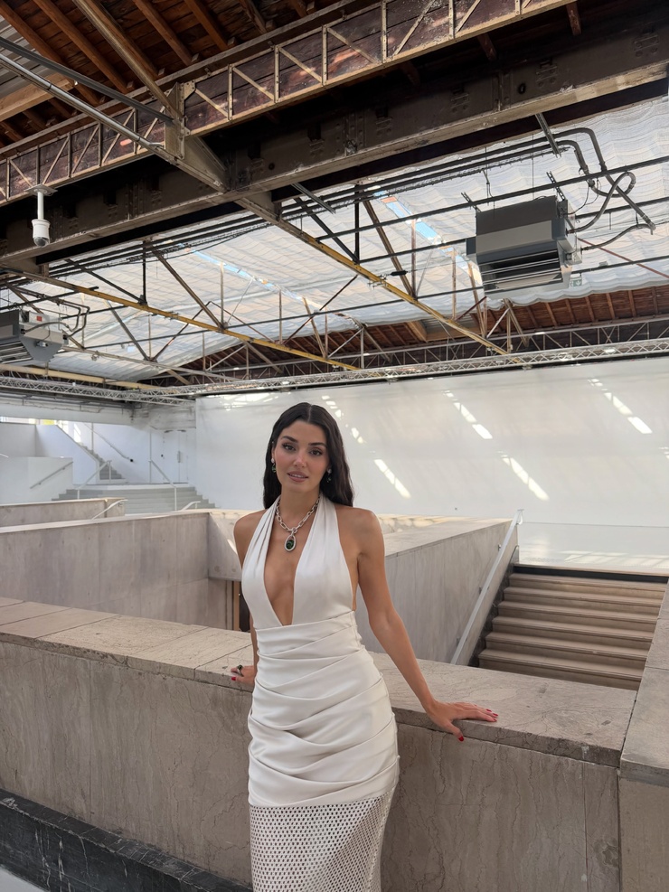 Hande Erçel Hande Erçel