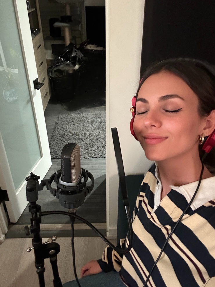 Victoria Justice Victoria Justice