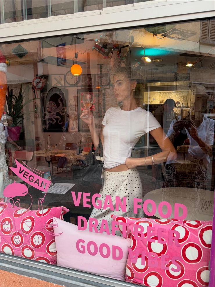 Elizabeth Turner.