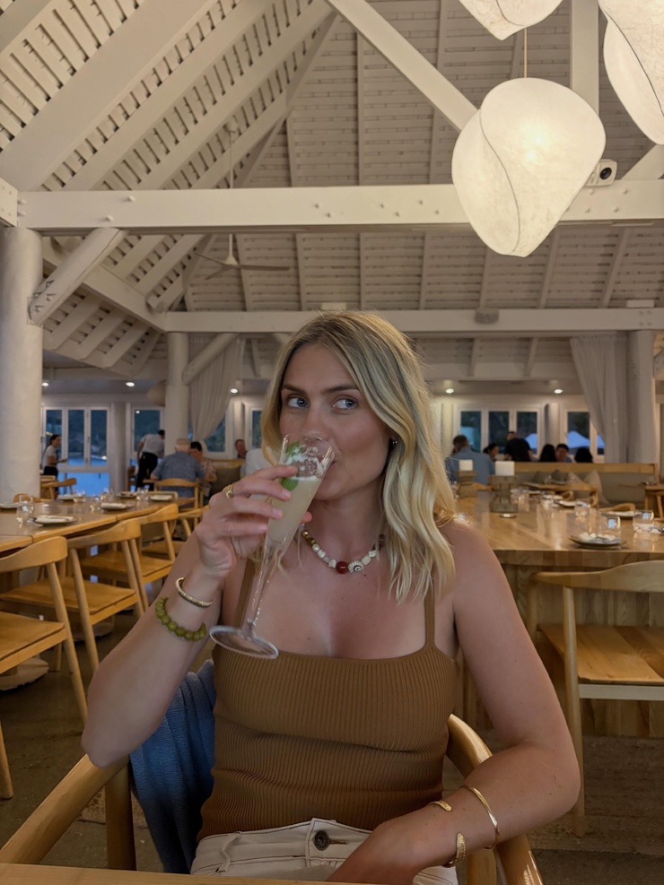 Elyse Knowles