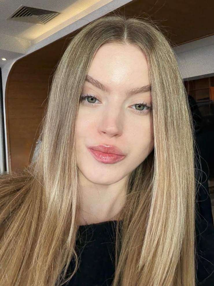 Esil Kaya