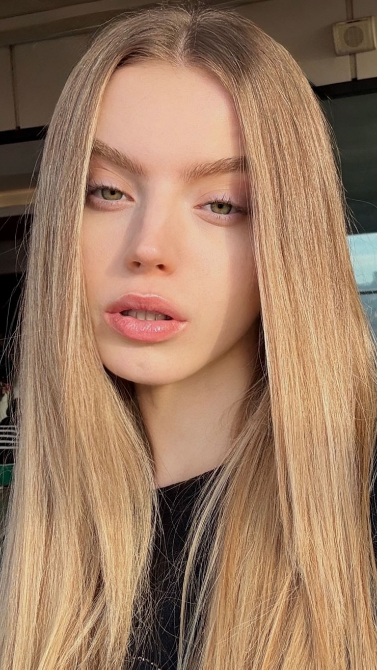 Esil Kaya