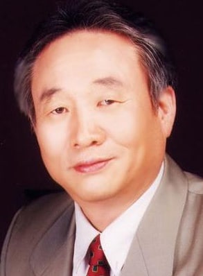 Jong-goo Lee