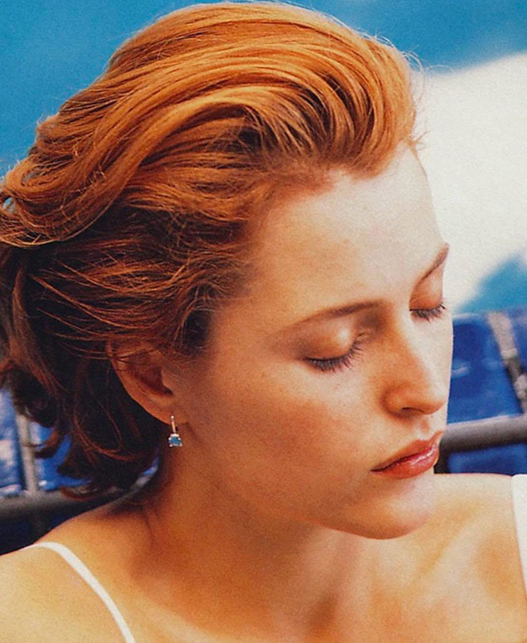 Gillian Anderson
