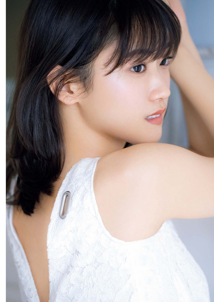 Mine Momoka