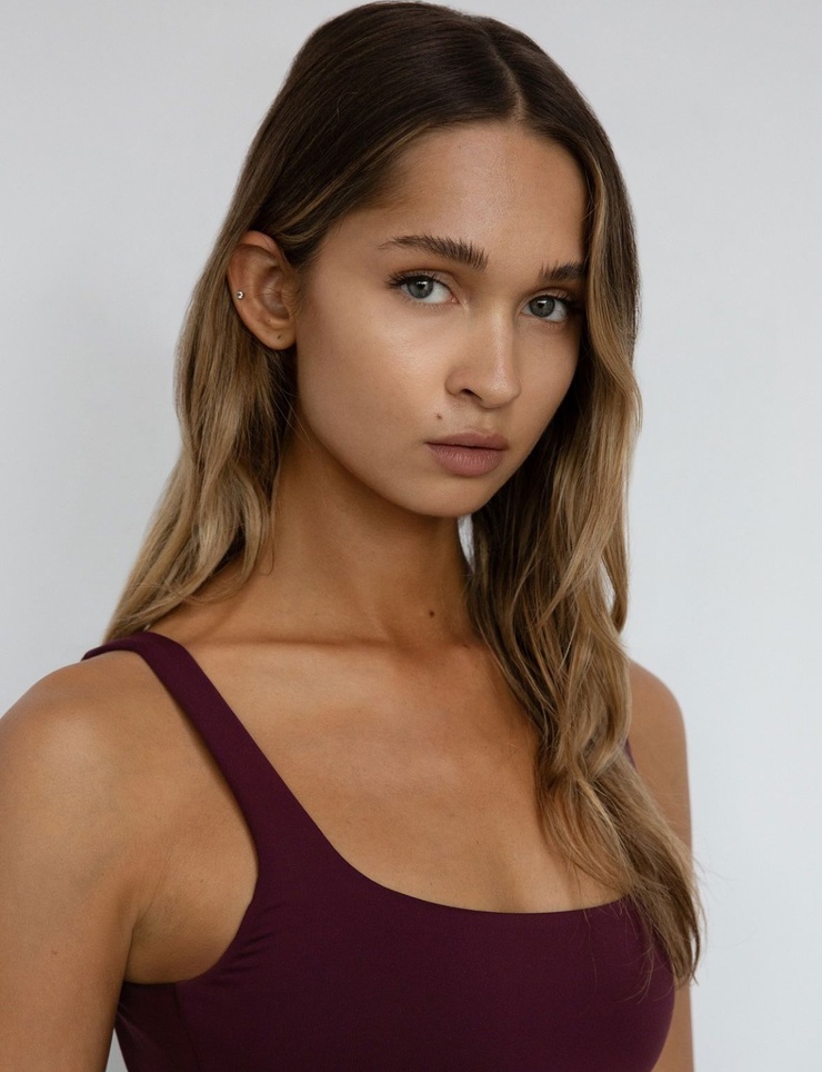 Chloe Chamberlin Chloe Chamberlin
