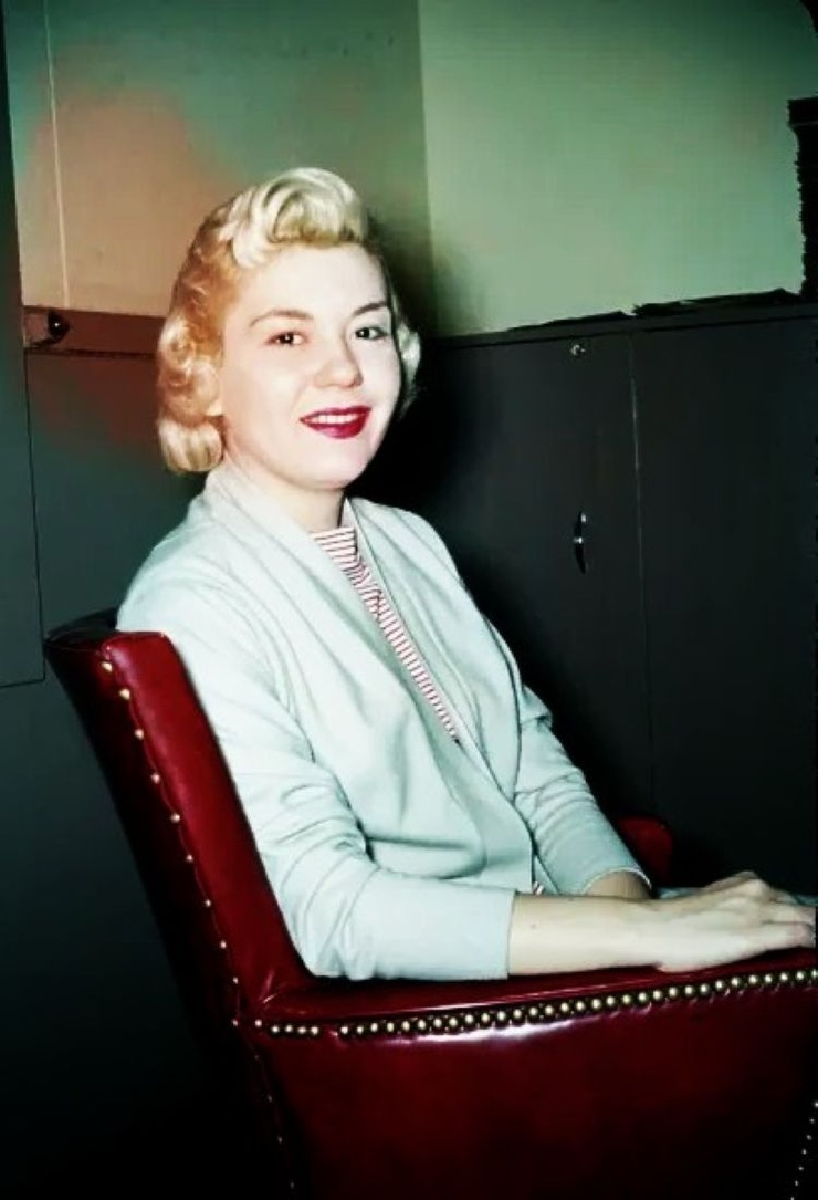 Helen Merrill