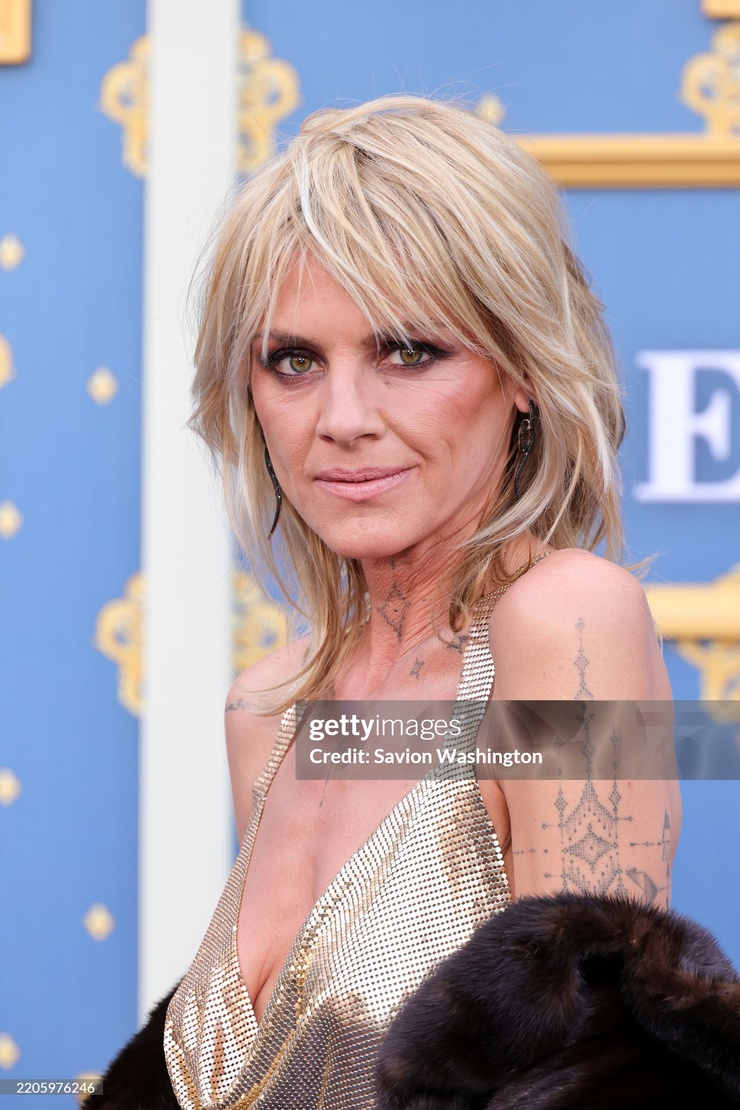 Eliza Coupe