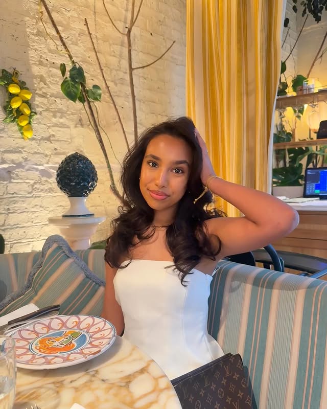 Layla Eleni