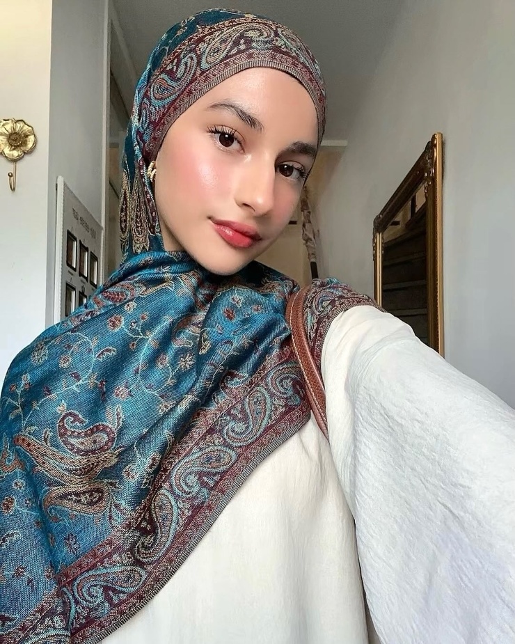Ariana Elahi