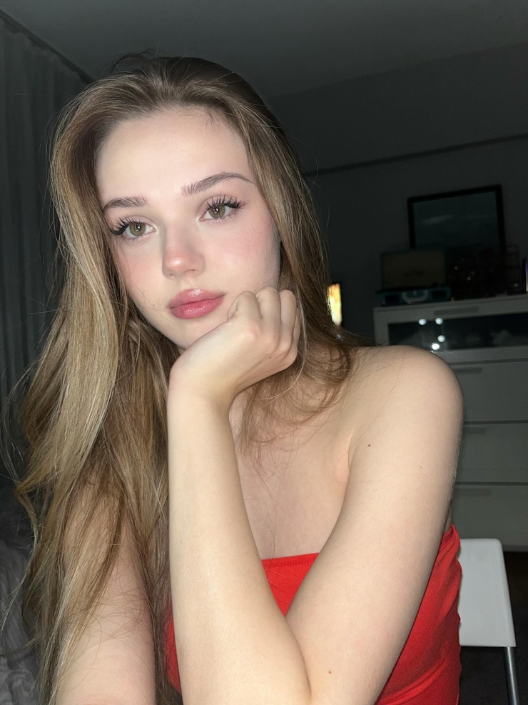 Ayse Telefoncu