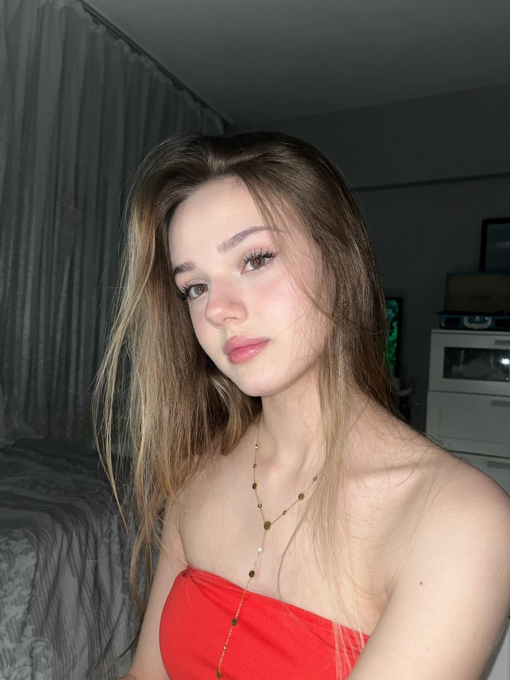 Ayse Telefoncu