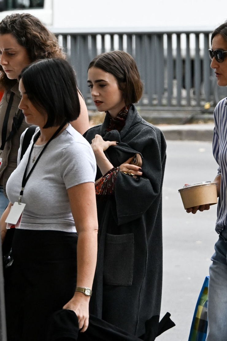 Lily Collins