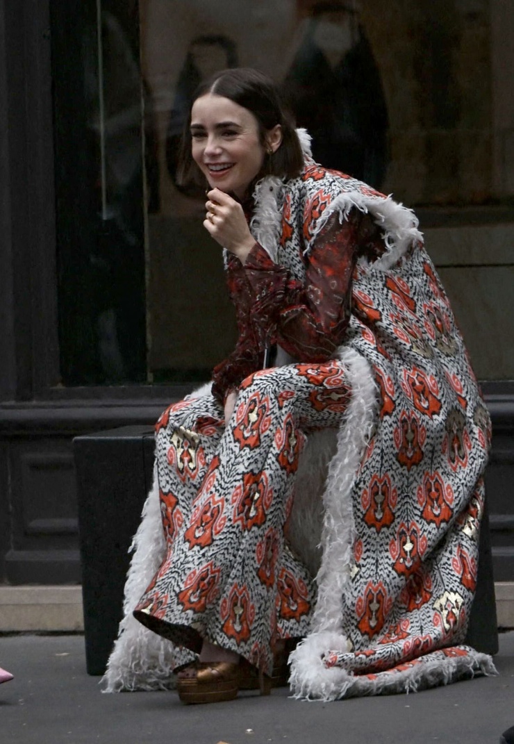 Lily Collins