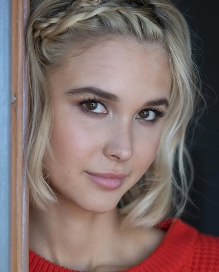 Isabel May