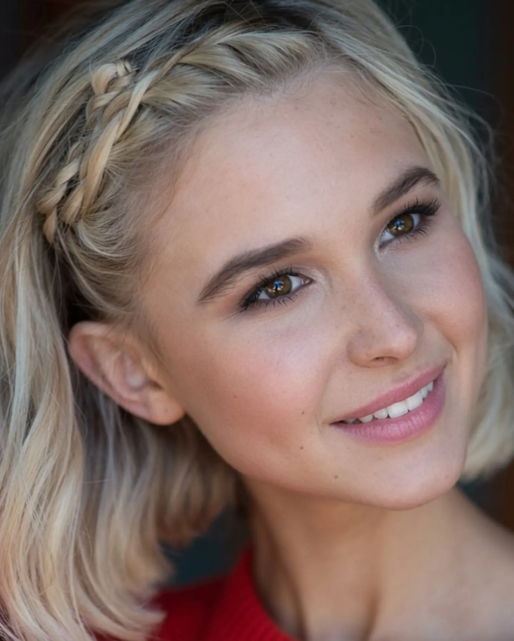 Isabel May