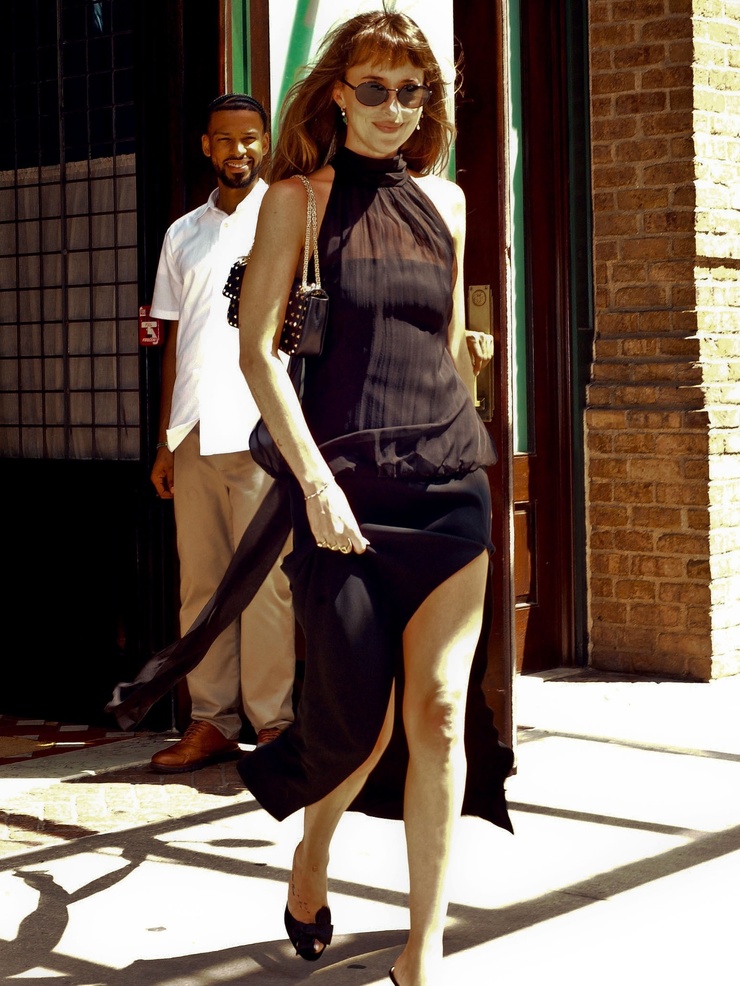 Dakota Johnson Dakota Johnson