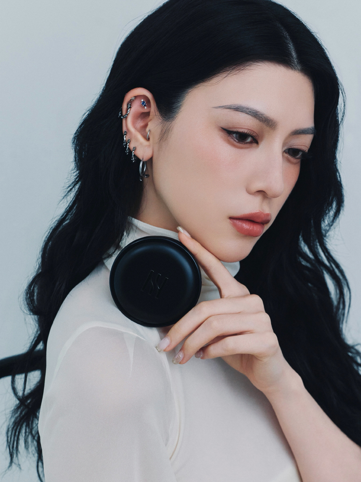 Ayaka Miyoshi