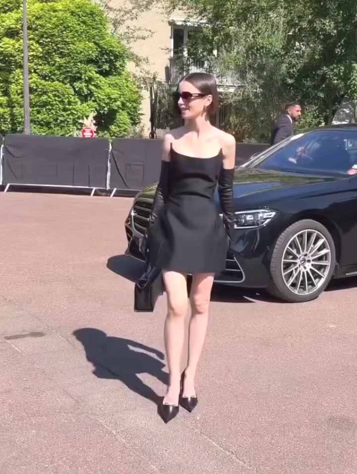 Lily Collins Lily Collins