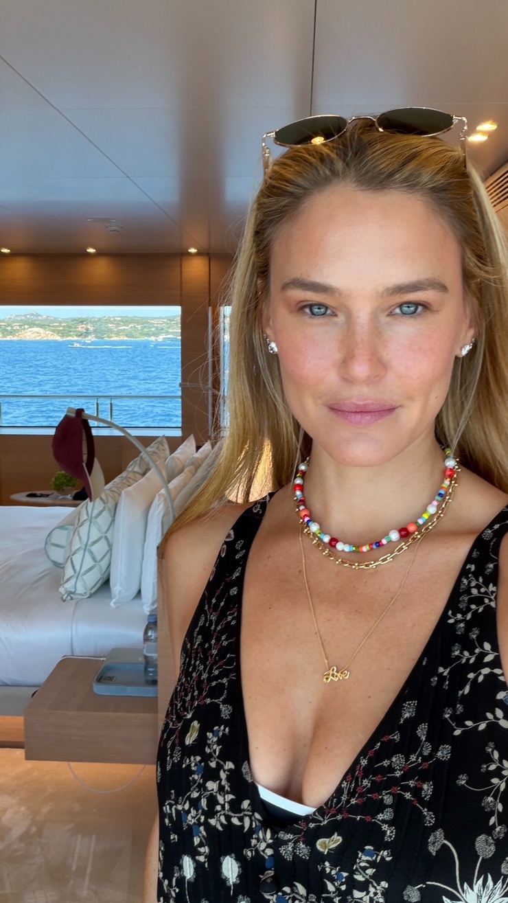 Bar Refaeli