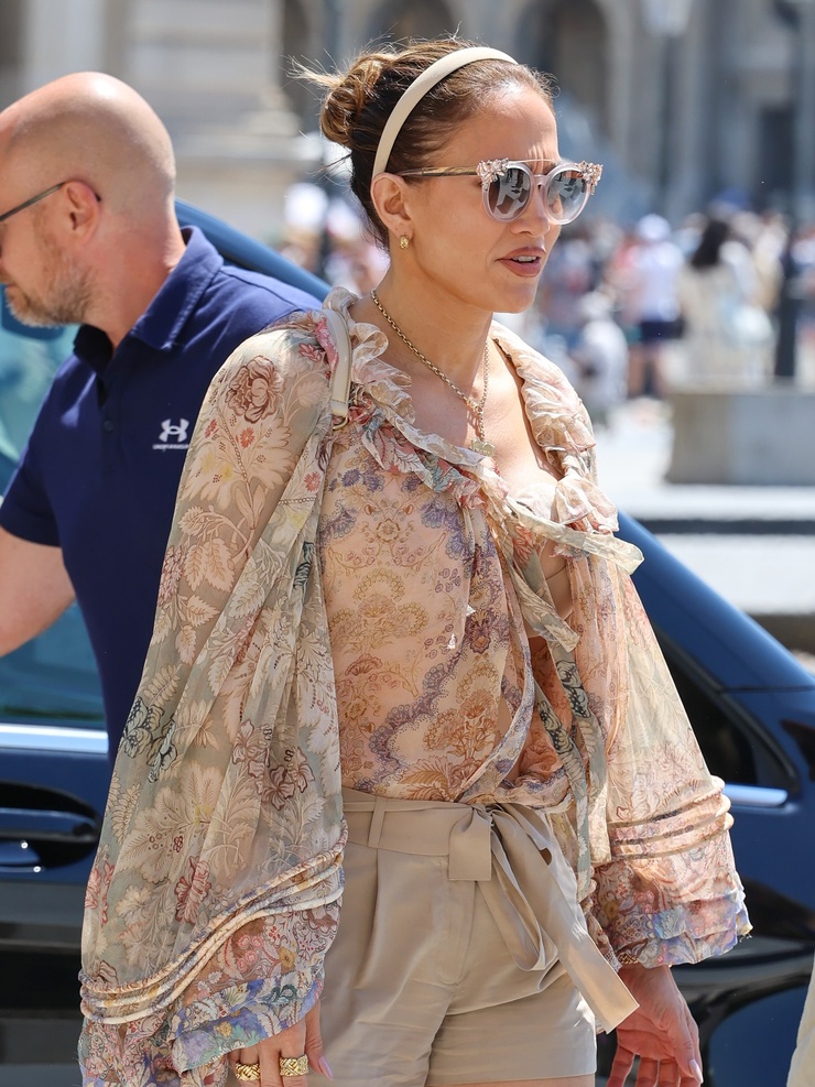 Jennifer Lopez