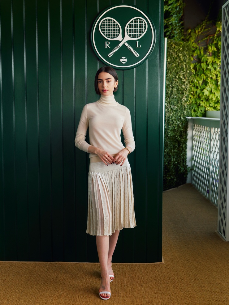 Lily Collins