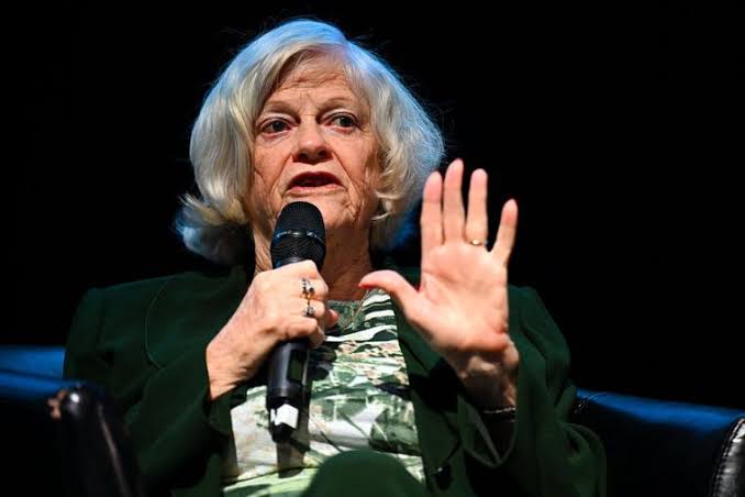 Ann Widdecombe Ann Widdecombe