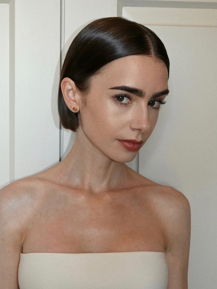 Lily Collins Lily Collins