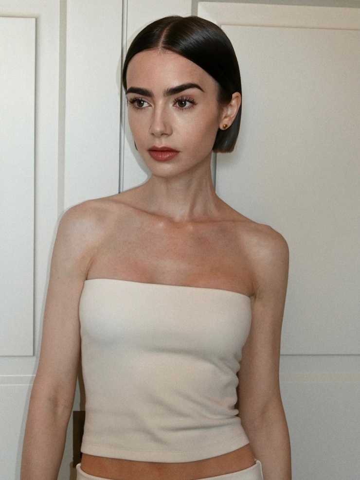 Lily Collins Lily Collins