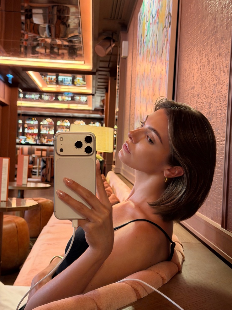 Carmella Rose Carmella Rose