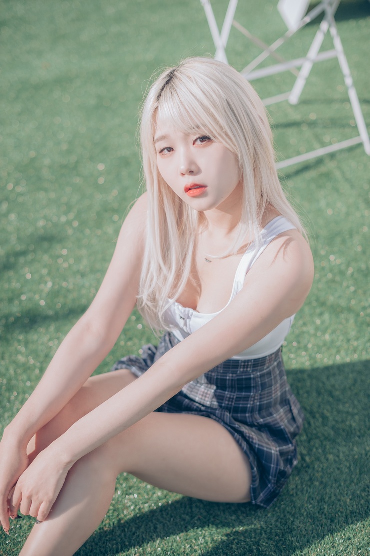 Zia Kwon