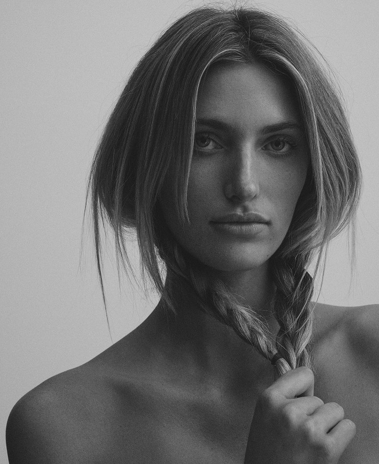 Lindsay Demyan