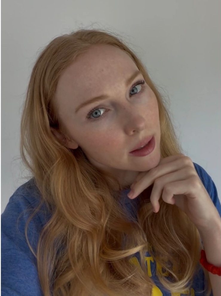 Molly C. Quinn