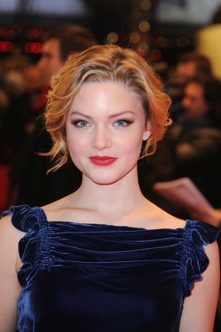 Holliday Grainger Holliday Grainger