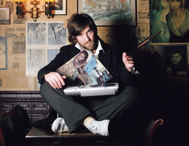 Dean Lennox Kelly